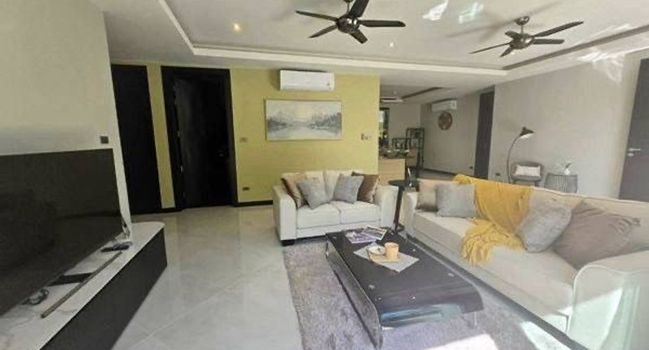 For sale 4 bedrooms villa in Bang Lamung, Chonburi