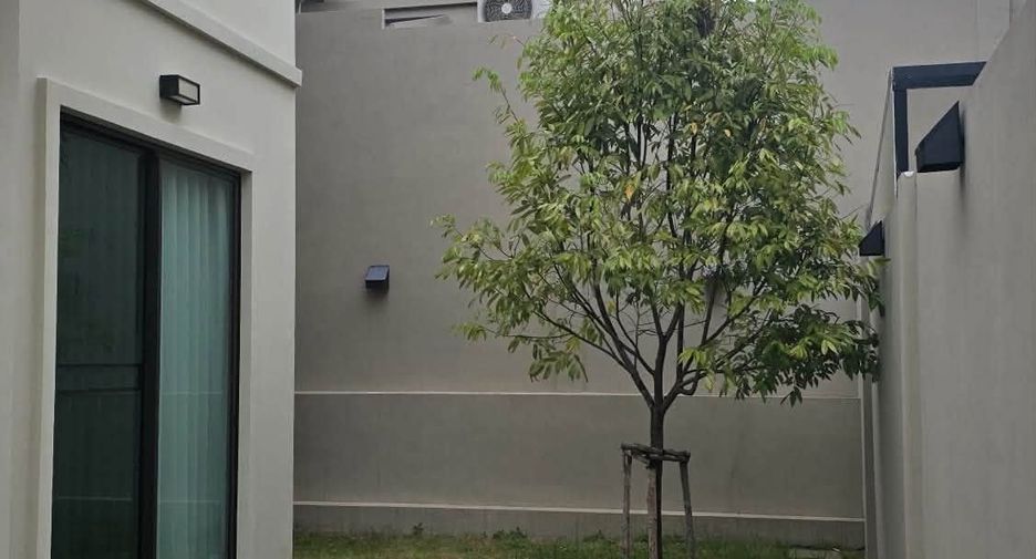 For rent 4 bedrooms house in Bang Lamung, Chonburi