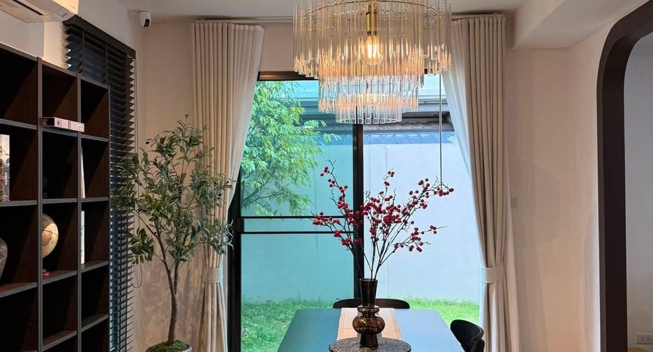 For rent 4 bedrooms house in Bang Lamung, Chonburi