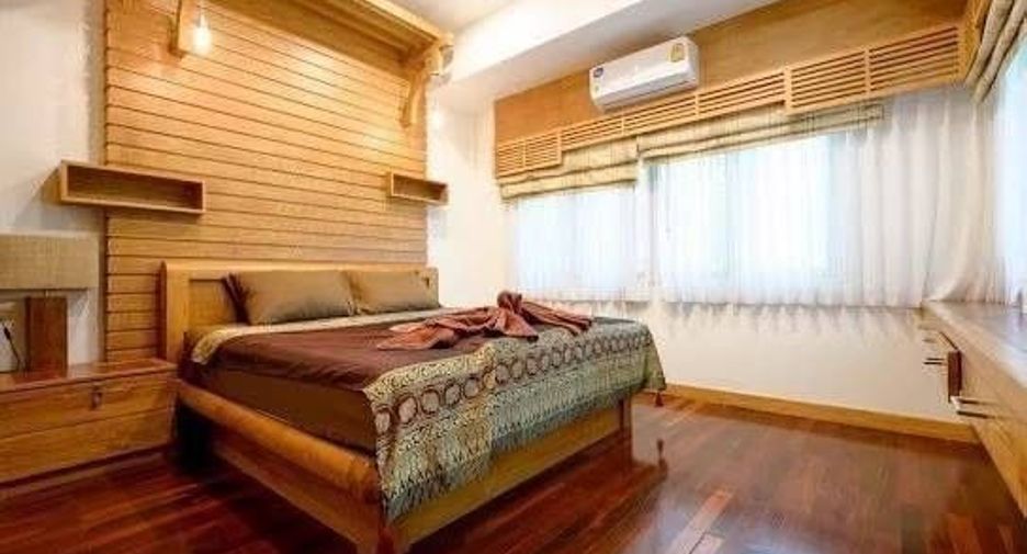 Villa en venta y en alquiler de 5 habitaciones en Huay Yai, Pattaya