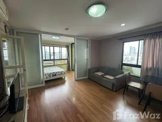 À vendre 1 chambre condo à Yan Nawa, Bangkok