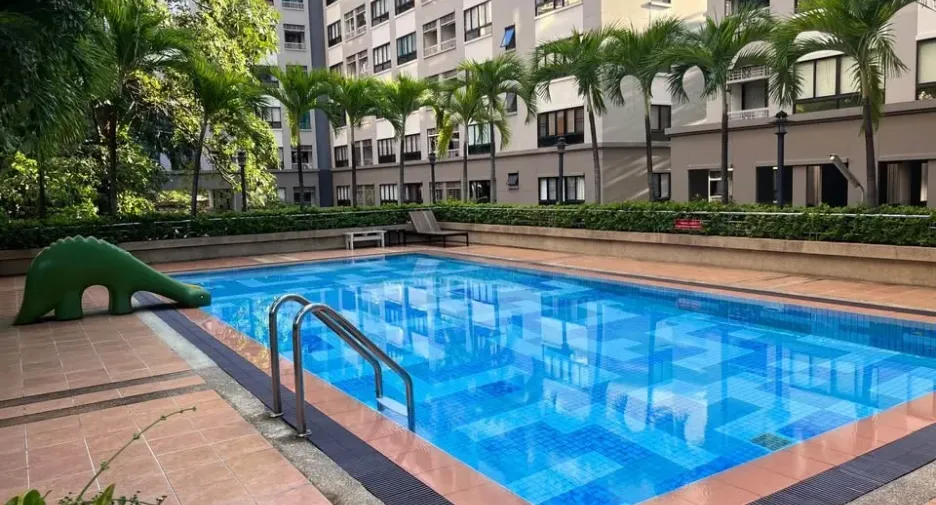 À vendre 1 chambre condo à Yan Nawa, Bangkok