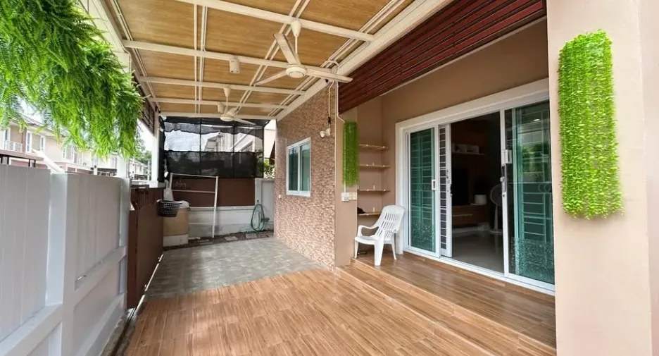 Casa en venta de 3 habitaciones en Bang Lamung, Chonburi