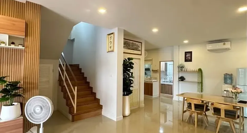 Casa en venta de 3 habitaciones en Bang Lamung, Chonburi