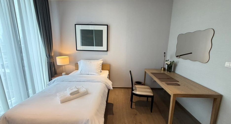 For sale 2 bedrooms condo in Khlong Toei, Bangkok