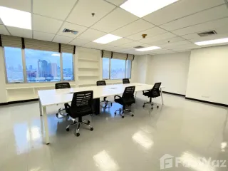 Büro zur Miete in Huai Khwang, Bangkok