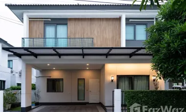 À vendre et à louer 4 chambres maison à Bang Phli, Samut Prakan