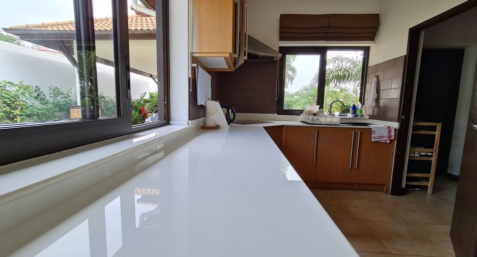 For sale そして for rent 3 ベッドルーム house in Cha Am, Phetchaburi
