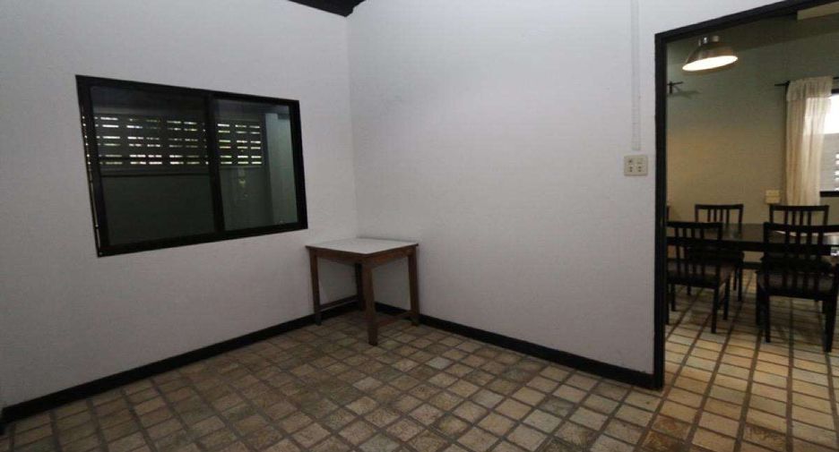 Casa en alquiler de 3 habitaciones en Mueang Chiang Mai, Chiang Mai