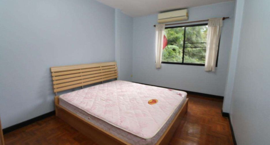 Casa en alquiler de 3 habitaciones en Mueang Chiang Mai, Chiang Mai