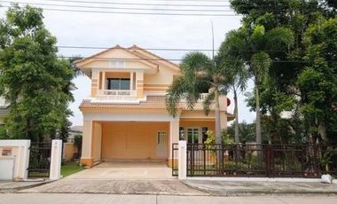 For rent 3 bedrooms house in Lat Krabang, Bangkok