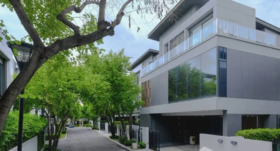 ขาย 4 ห้องนอน บ้านเดี่ยว ใน วังทองหลาง, กรุงเทพฯ
