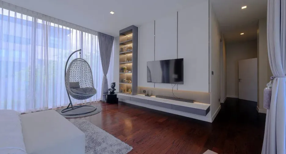 ขาย 4 ห้องนอน บ้านเดี่ยว ใน วังทองหลาง, กรุงเทพฯ