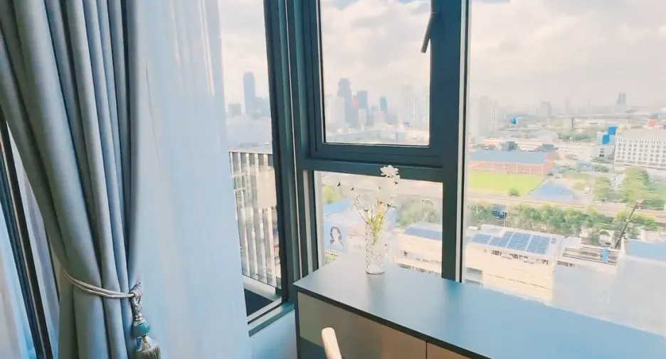 Wohnung zur Miete mit Studio in Watthana, Bangkok
