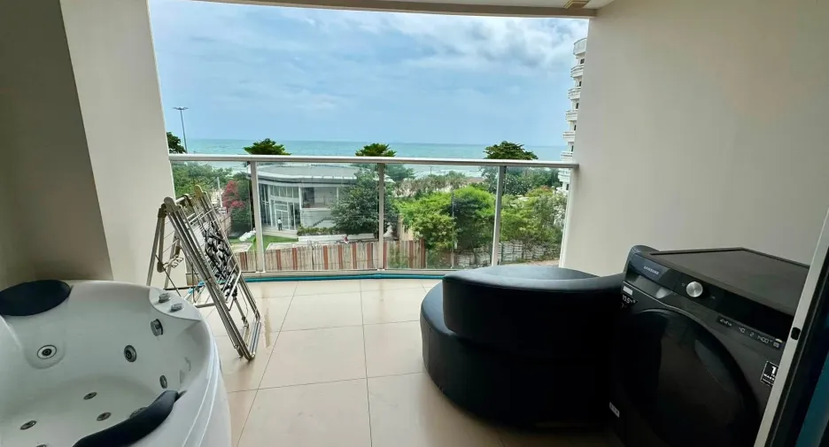 For rent 1 bed condo in Bang Lamung, Chonburi