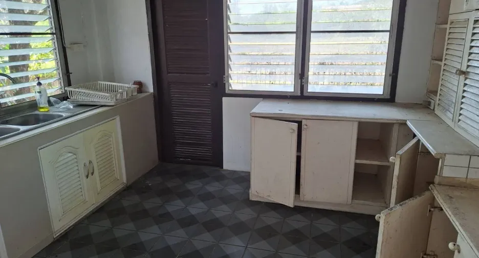 Haus zur Miete mit 4 Zimmer in San Sai, Chiang Mai