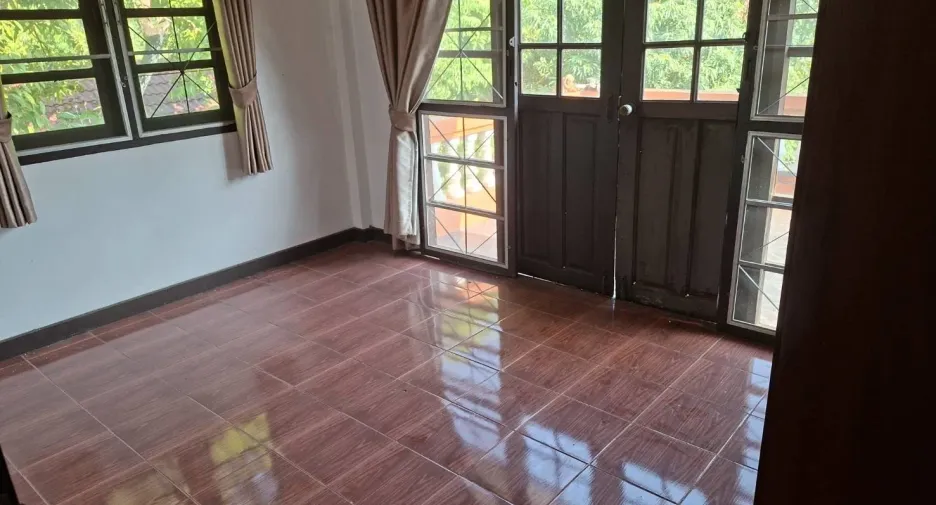 Haus zur Miete mit 4 Zimmer in San Sai, Chiang Mai