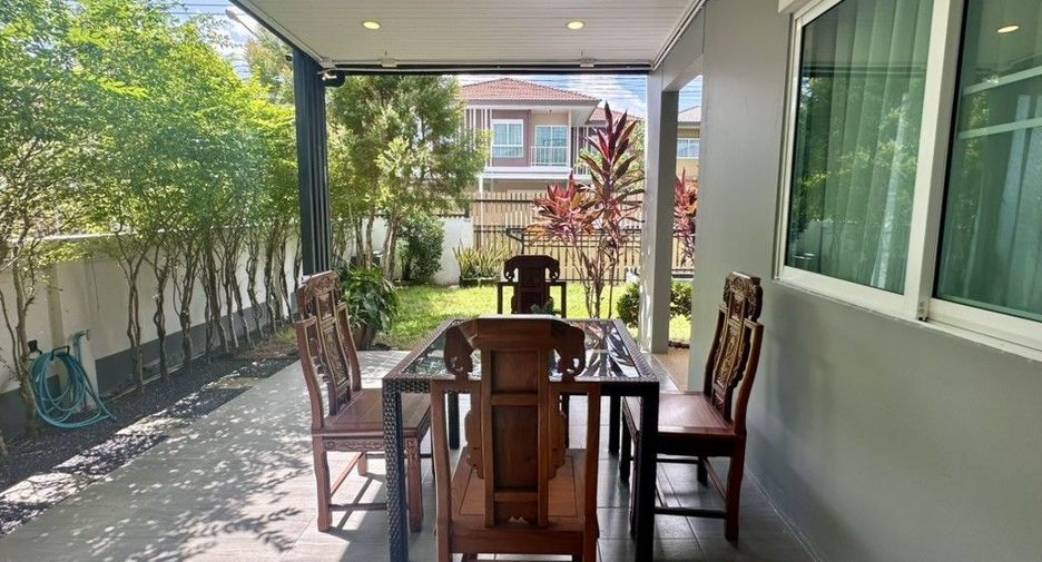 Haus zur Miete mit 4 Zimmer in Mueang Phuket, Phuket