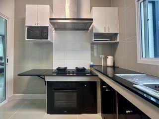 Haus zur Miete mit 4 Zimmer in Mueang Phuket, Phuket