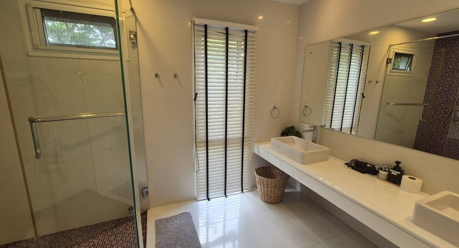 For sale 5 ベッドルーム villa in Kathu, Phuket