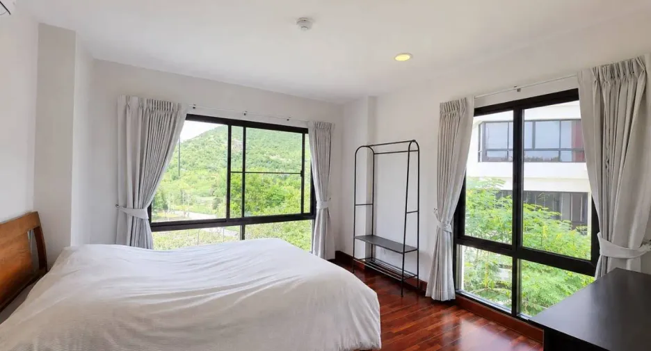 For sale そして for rent 2 ベッドルーム condo in Pran Buri, Prachuap Khiri Khan