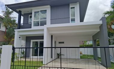 Haus zur Miete mit 3 Zimmer in Mueang Phuket, Phuket