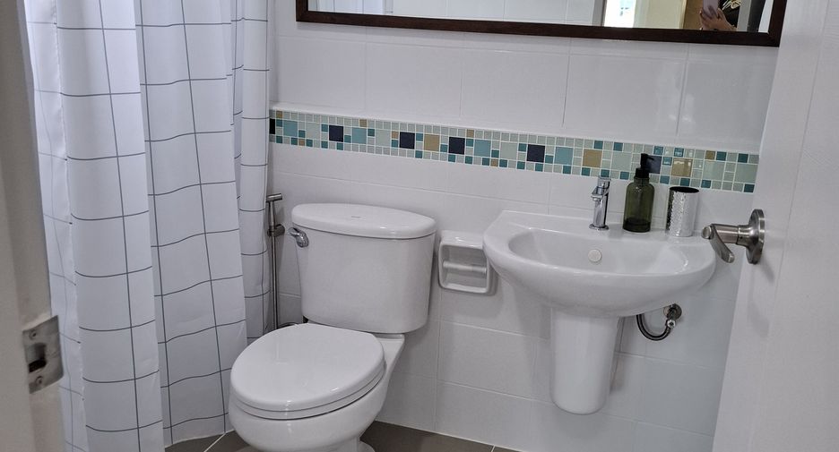 Haus zur Miete mit 3 Zimmer in Mueang Phuket, Phuket
