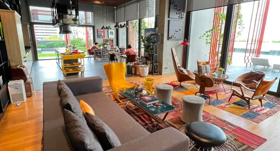 Condo en alquiler de 1 habitaciones en Phra Khanong, Bangkok