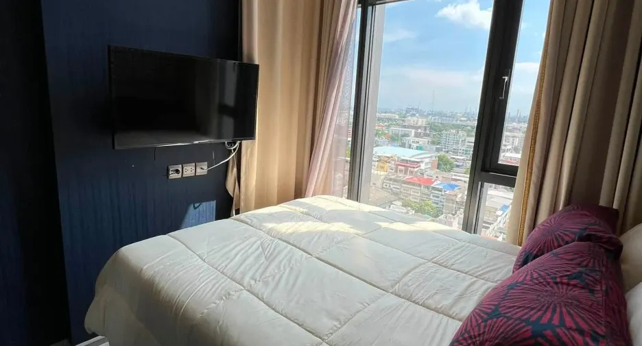 Condo en alquiler de 1 habitaciones en Phra Khanong, Bangkok