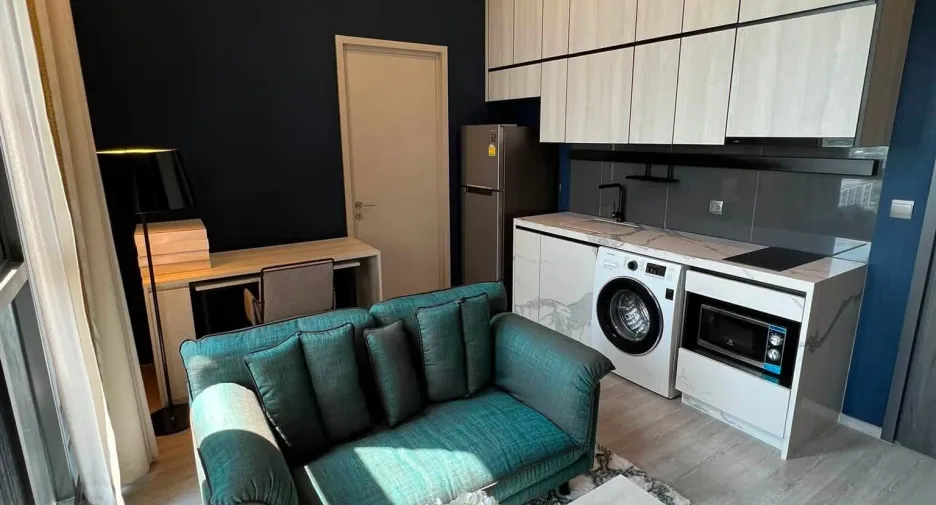Condo en alquiler de 1 habitaciones en Phra Khanong, Bangkok