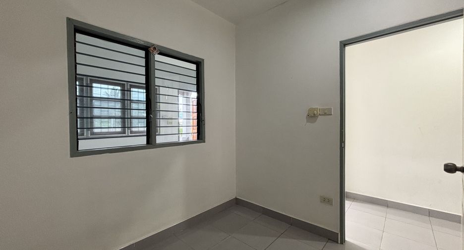 Casa en venta de 8 habitaciones en Cha Am, Phetchaburi