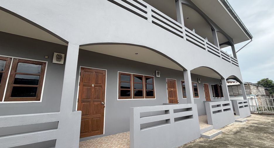 Casa en venta de 8 habitaciones en Cha Am, Phetchaburi