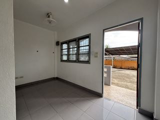 Casa en venta de 8 habitaciones en Cha Am, Phetchaburi