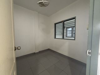 Casa en venta de 8 habitaciones en Cha Am, Phetchaburi