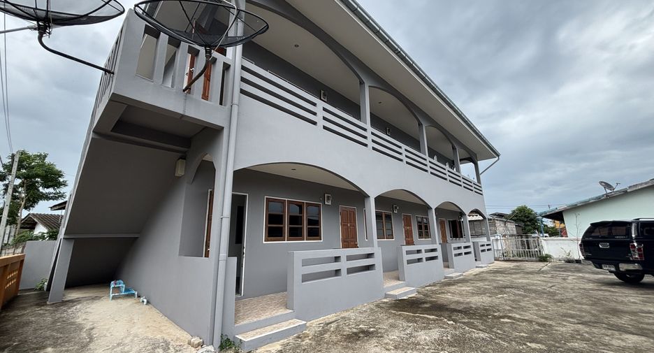 Casa en venta de 8 habitaciones en Cha Am, Phetchaburi