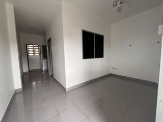 Casa en venta de 8 habitaciones en Cha Am, Phetchaburi