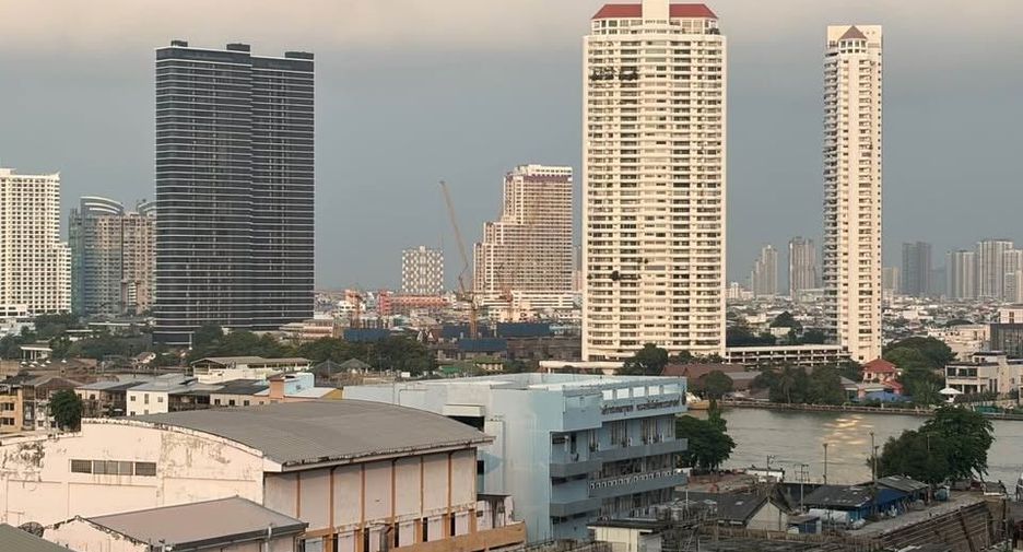 À vendre 2 chambres condo à Sathon, Bangkok