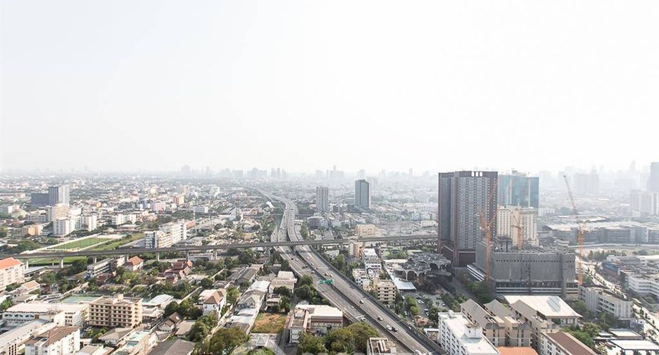 For sale 1 bed condo in Bang Kapi, Bangkok