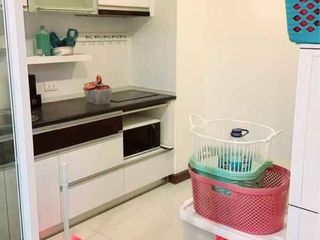 Wohnung zur Miete mit 1 Zimmer in Yan Nawa, Bangkok
