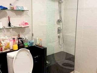 Wohnung zur Miete mit 1 Zimmer in Yan Nawa, Bangkok