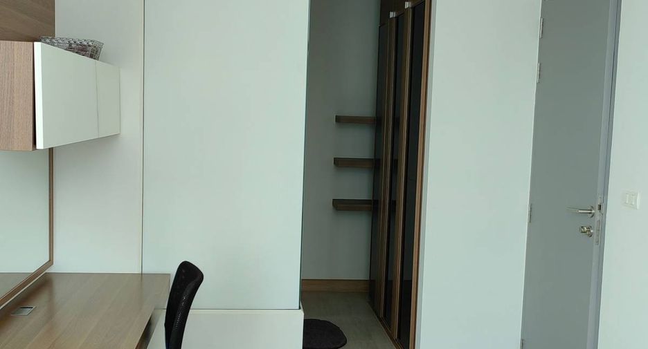 Wohnung zur Miete mit 2 Zimmer in Phra Khanong, Bangkok