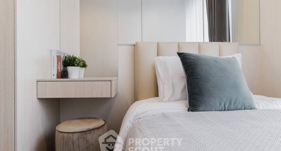 For rent 2 bedrooms condo in Ratchathewi, Bangkok