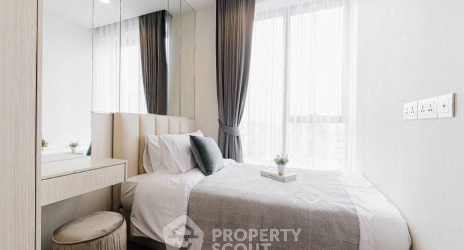 For rent 2 bedrooms condo in Ratchathewi, Bangkok