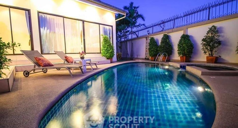 出租 5 卧室 别墅 在 Jomtien, 芭提雅