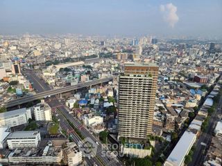 For rent 2 ベッドルーム condo in Bang Rak, Bangkok