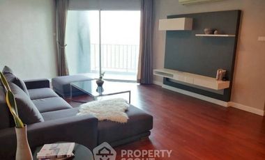 Condo en alquiler de 2 habitaciones en Huai Khwang, Bangkok