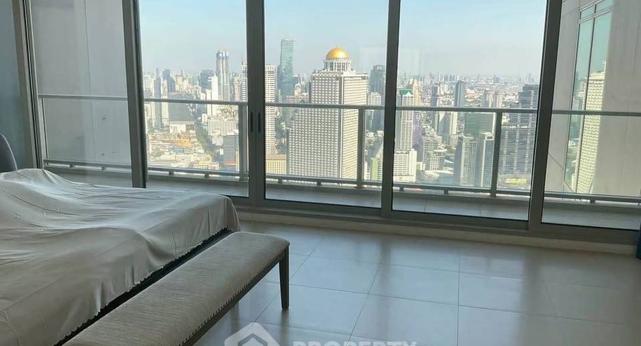 À louer 3 chambres condo à Sathon, Bangkok
