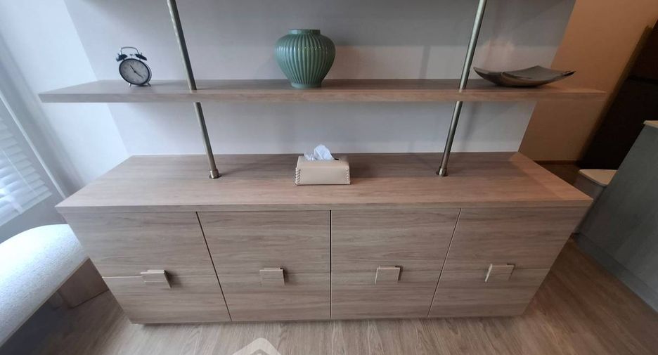 For rent 2 bedrooms condo in Phaya Thai, Bangkok