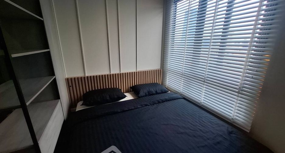 For rent 2 bedrooms condo in Phaya Thai, Bangkok