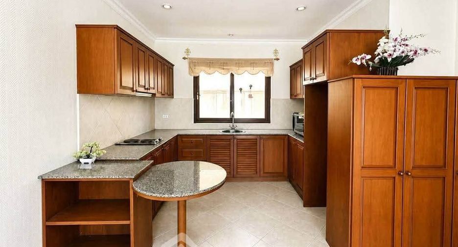 Villa en alquiler de 1 habitaciones en Jomtien, Pattaya